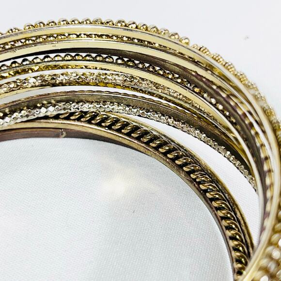 Vintage Bangle Bracelet Stack Estate Lot of 12 Dark Gold Bronze Tone - Picture 7 of 8